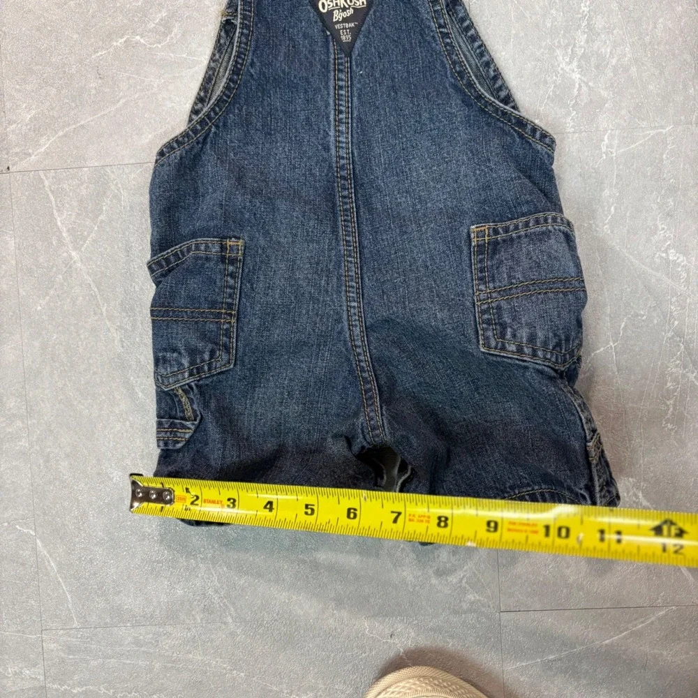 OshKosh B'gosh Baby Boys Denim Shortalls Blue Striped Straps 12M 3580